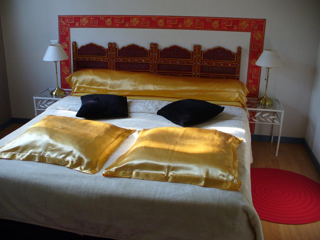 Chambre D'Hotes Dyrslot Bed & Breakfast Saint-Denis-de-Pile Oda fotoğraf